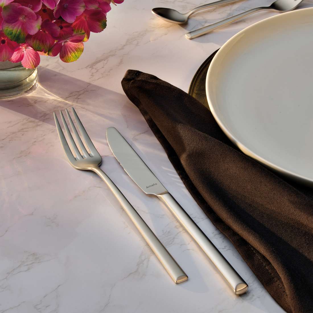 METROPOLE cutlery set 24-piece