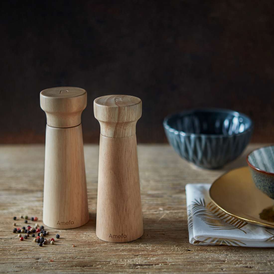 MODERN WOOD salt/pepper mill set, 2 pieces, wood