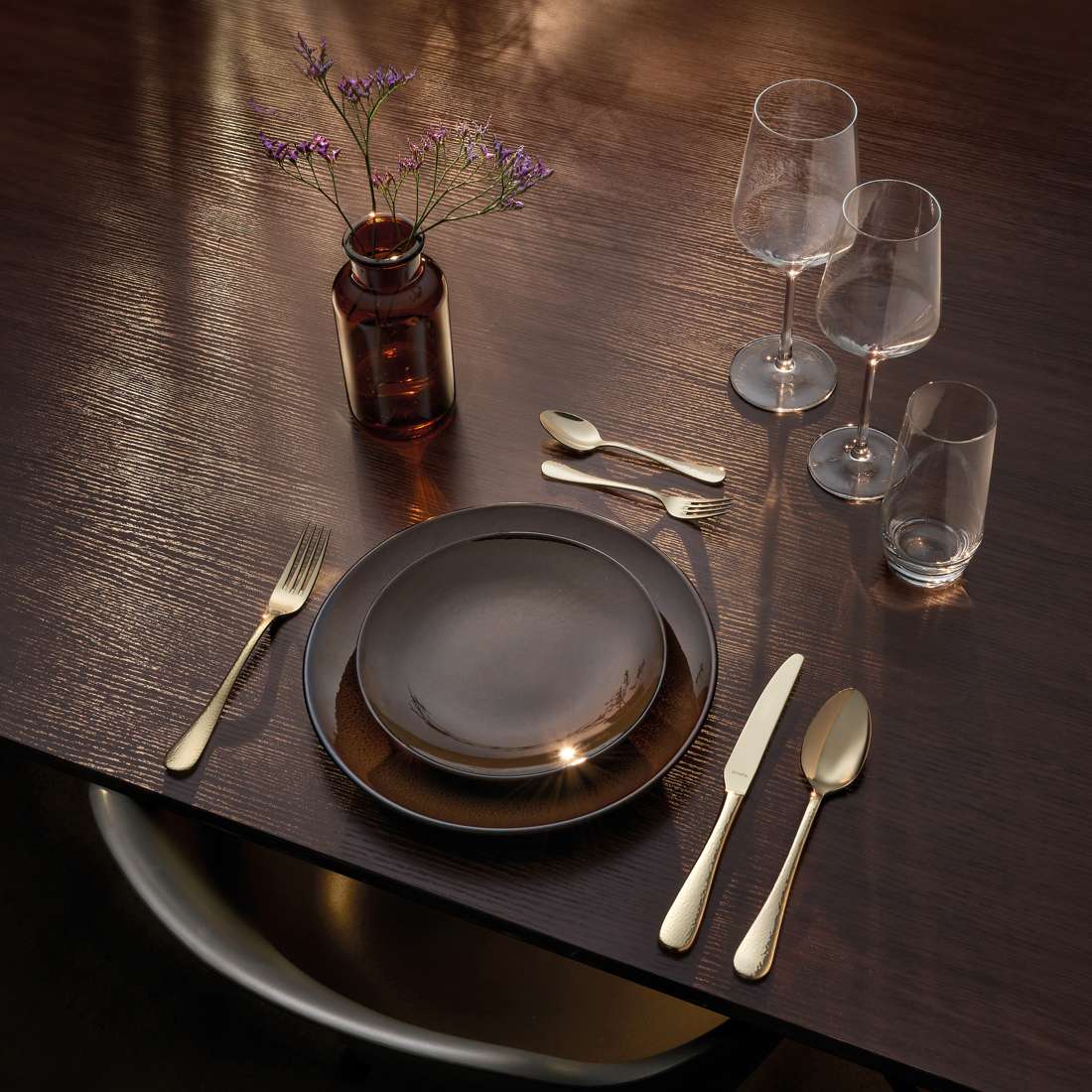 SIERRA cutlery set 24-piece PVD champagne