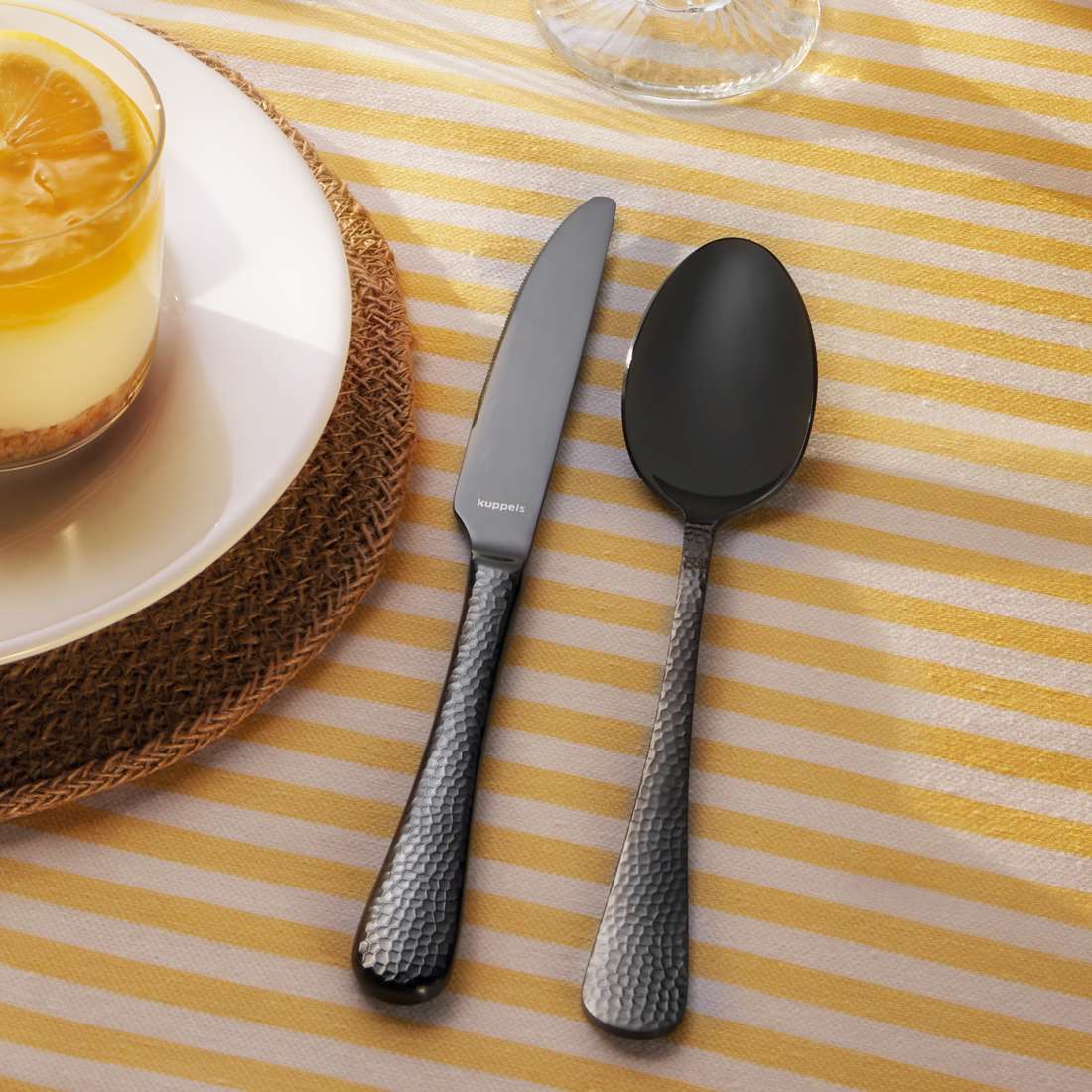 CRYSTAL cutlery set 30-piece PVD black