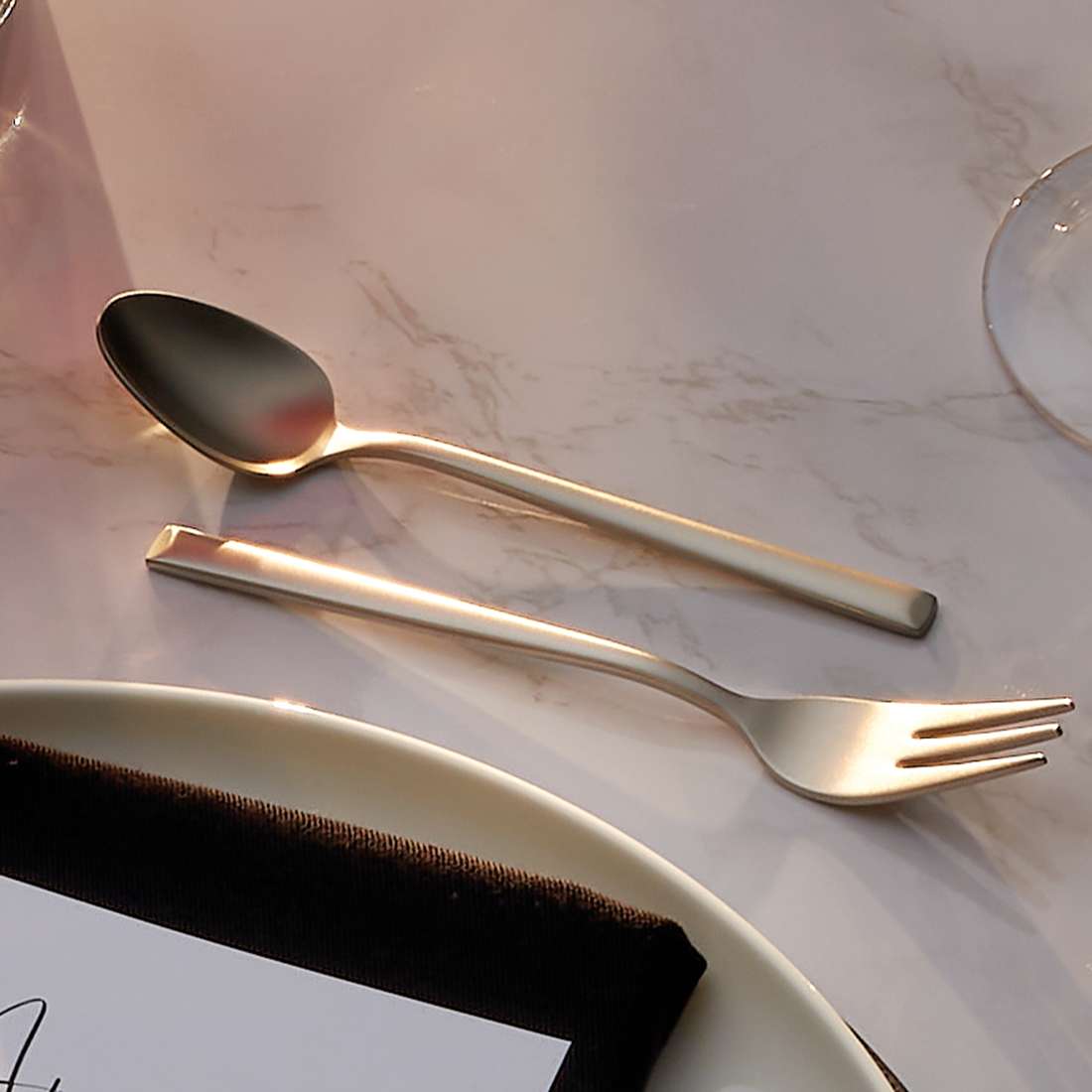 METROPOLE cutlery set 24-piece