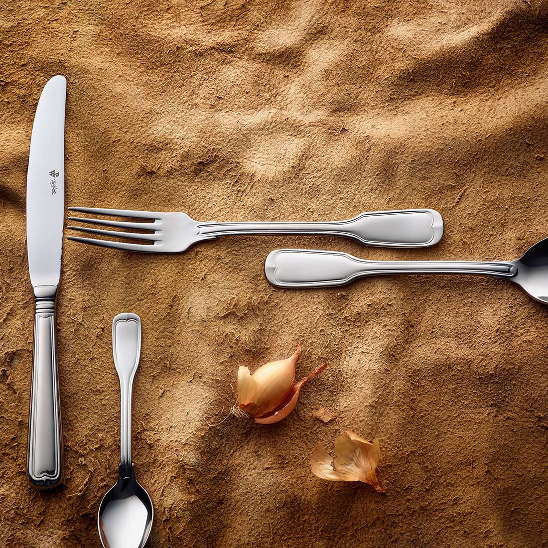 AUGSBURGER FADEN appetizer/dessert spoon