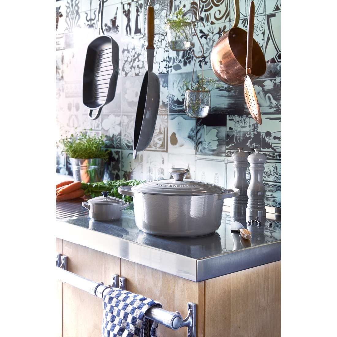 SIGNATURE round roasting pan 24 cm