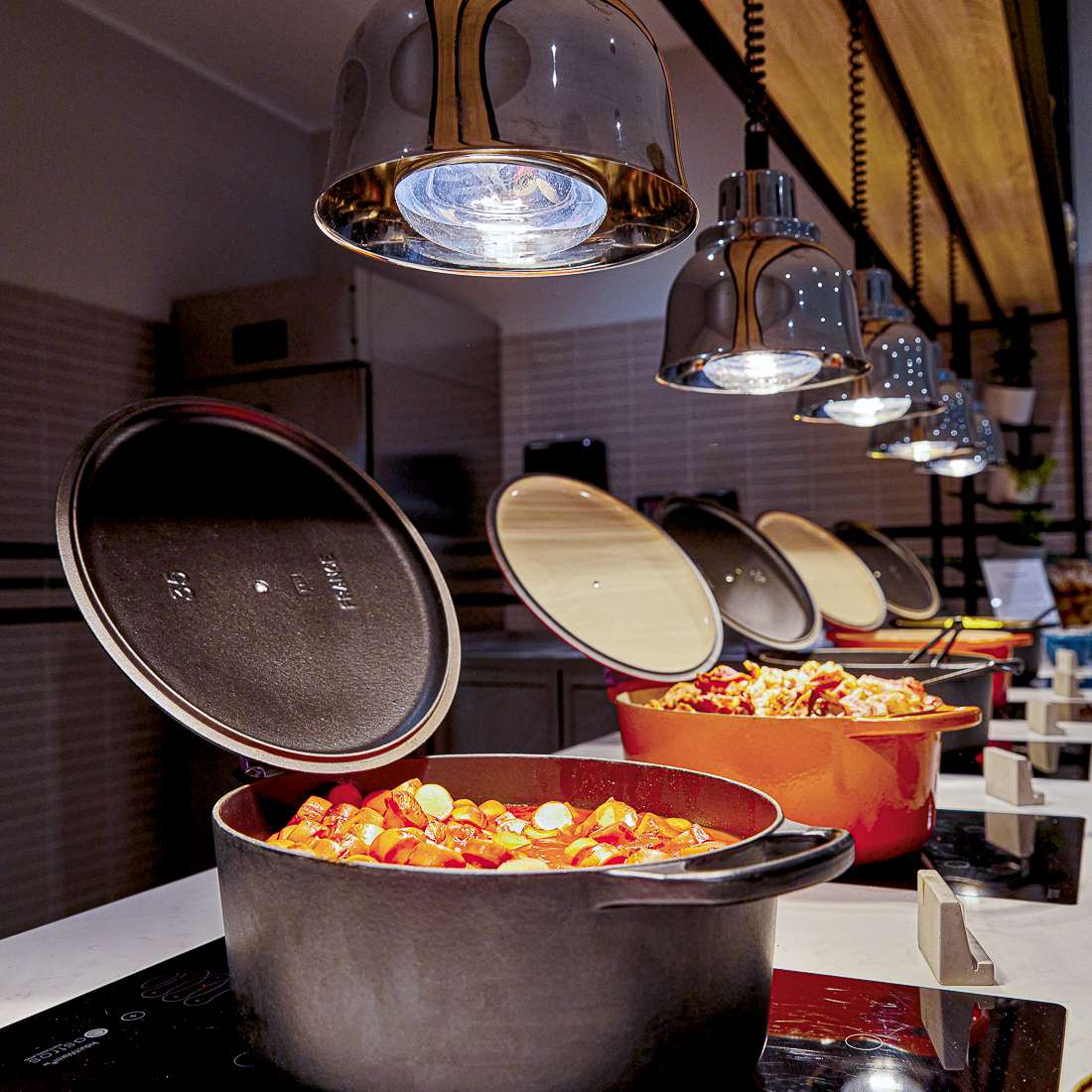 Signature roasting pan oval 29 cm