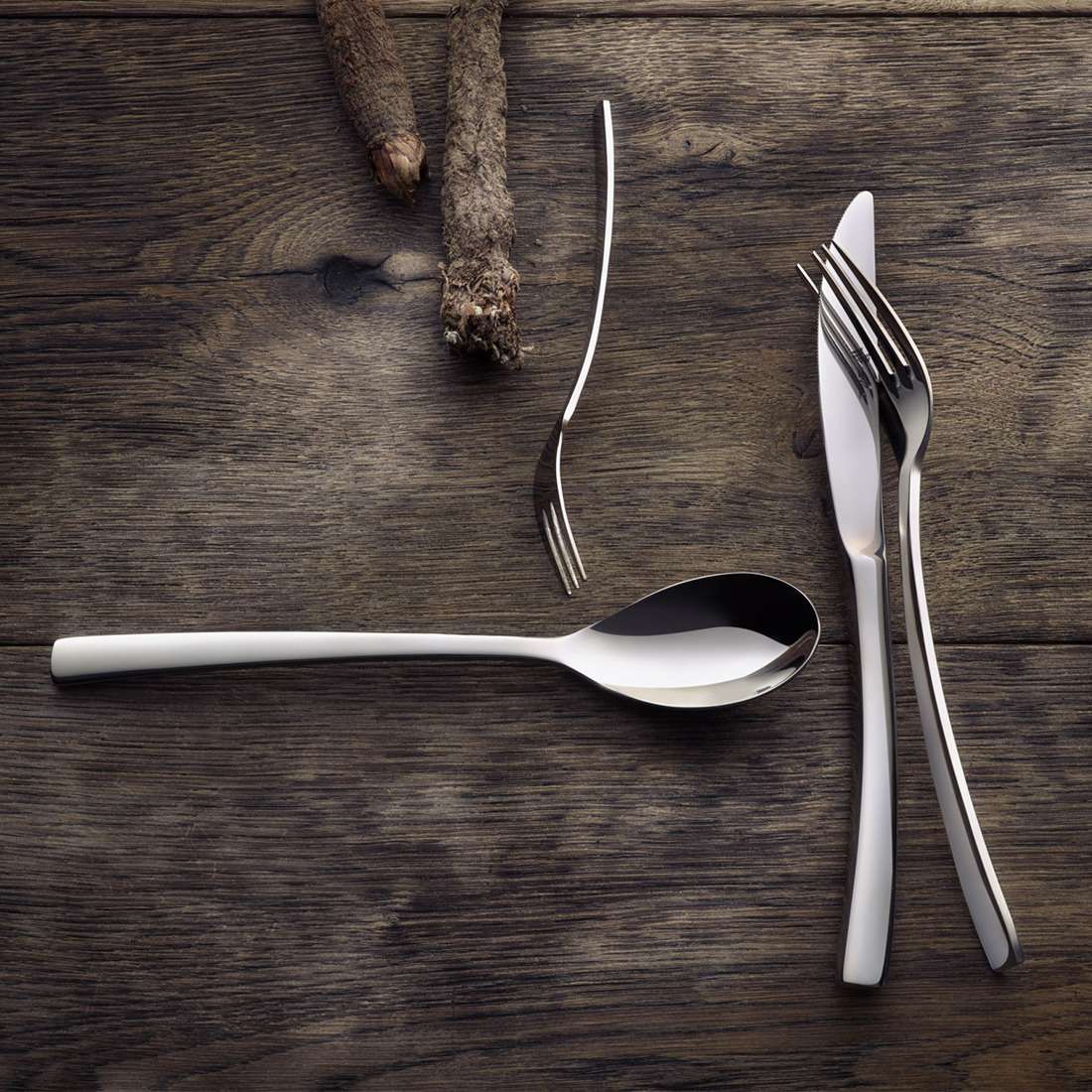 SWING serving spoon